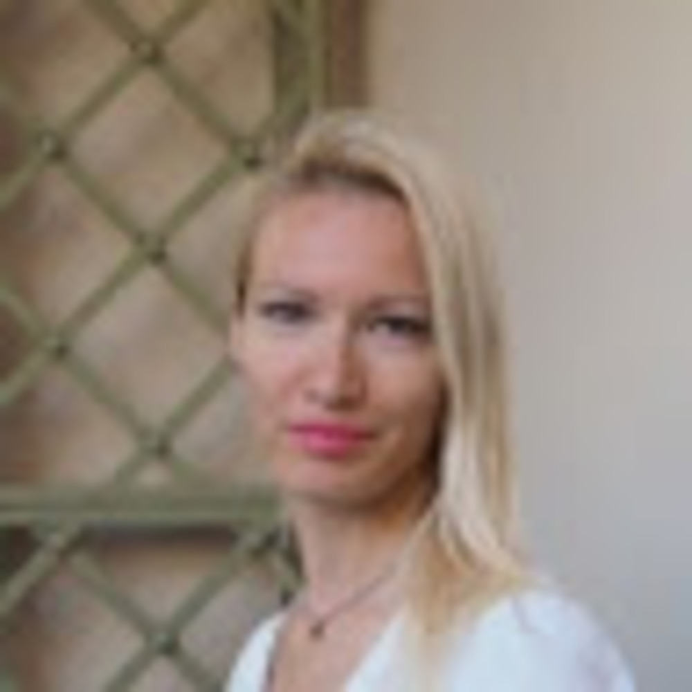Meet your Posher, Nina
